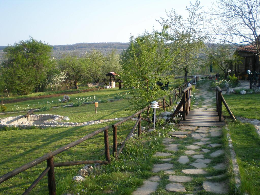 Park Hotel Djevana Gorna Oryakhovitsa Εξωτερικό φωτογραφία