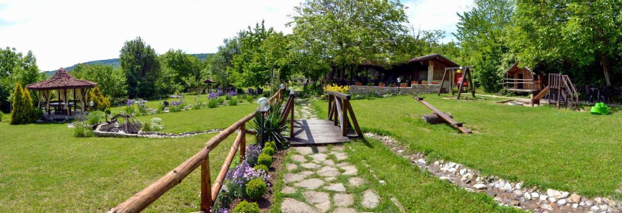 Park Hotel Djevana Gorna Oryakhovitsa Εξωτερικό φωτογραφία