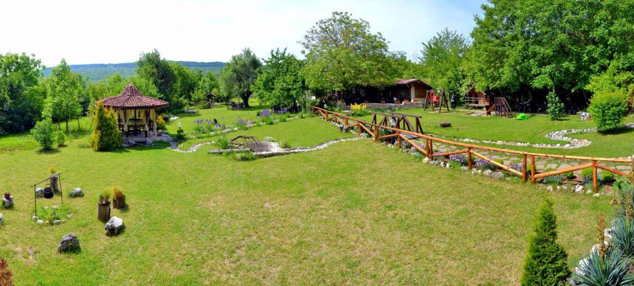 Park Hotel Djevana Gorna Oryakhovitsa Εξωτερικό φωτογραφία